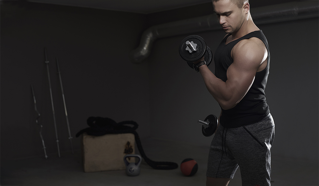 Entraînement de musculation à la maison  Musculation a la maison,  Entraînement musculaire, Musculation